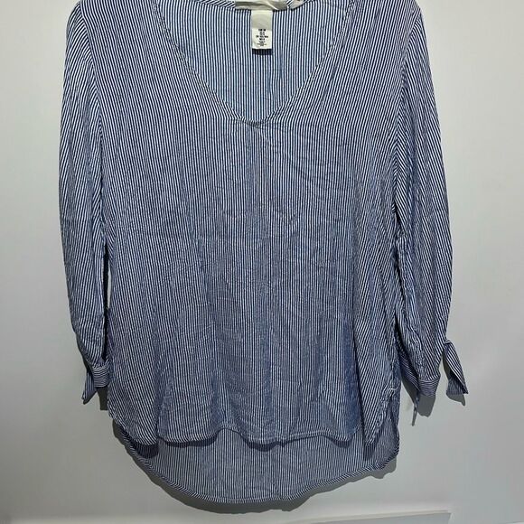 H&M L.O.G.G Women's Blue White Pinstripe Tie Sleeve V-Neck Blouse Size 6 - Picture 1 of 11
